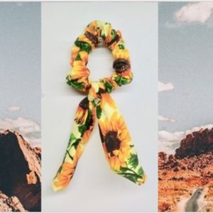 Bow Scrunchies